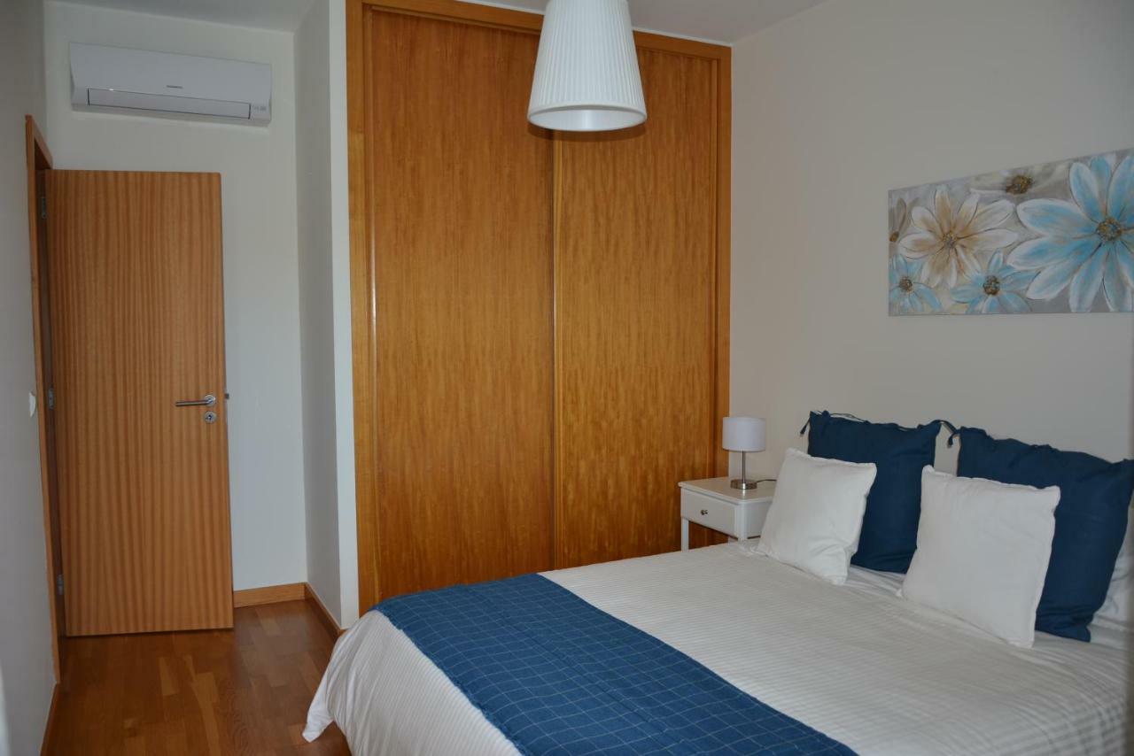 Stunning Apartment With Marina Views Albufeira Exterior photo